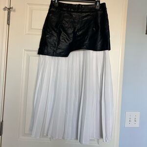 Commense Black Faux Leather Overlay High-Low Pleated White Maxi Skirt